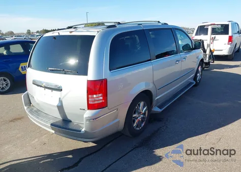 2008 Chrysler Town & Country Limited from USA, damaged, VIN 2A8HR64X28R779706